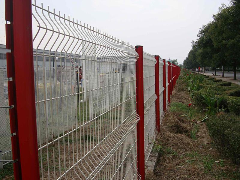 汤旺河桃型柱护栏