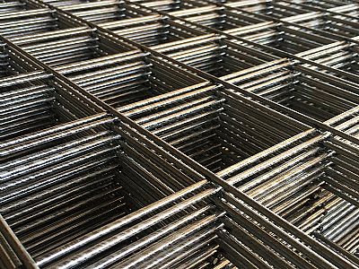 台北钢筋网片应用在混凝土中性能的降低有多种因素